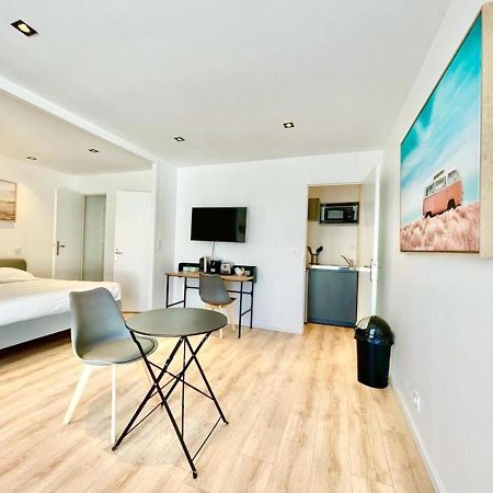 Residence Duguay - Centre Ville - Porte B - Appartements Tout Confort - Neuf - Nouveau Lorient Ngoại thất bức ảnh