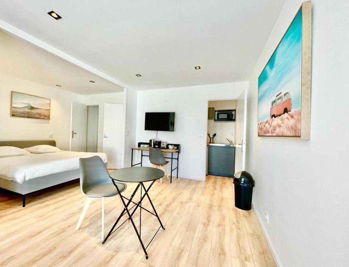 Residence Duguay - Centre Ville - Porte B - Appartements Tout Confort - Neuf - Nouveau Lorient Ngoại thất bức ảnh