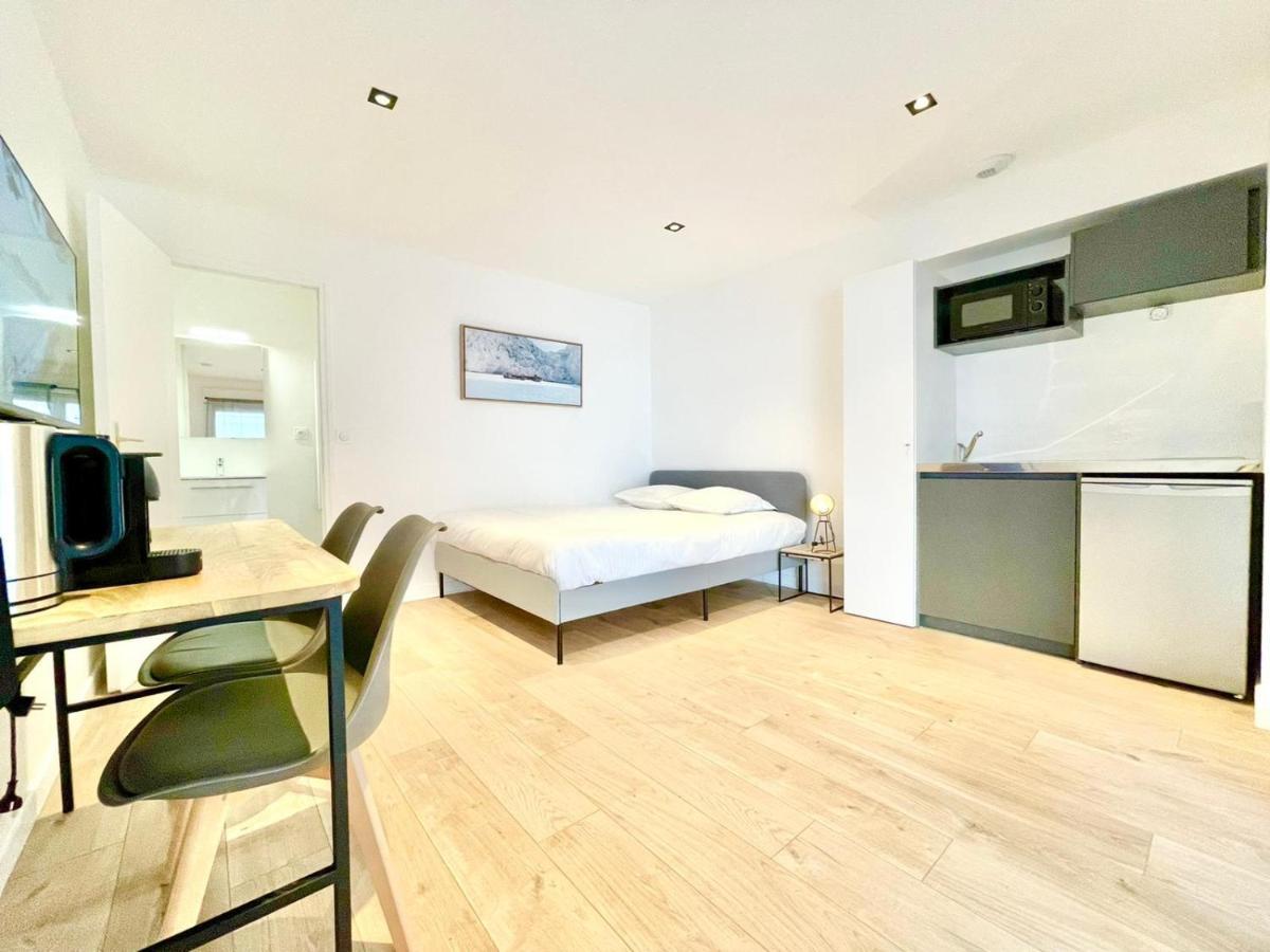 Residence Duguay - Centre Ville - Porte B - Appartements Tout Confort - Neuf - Nouveau Lorient Ngoại thất bức ảnh