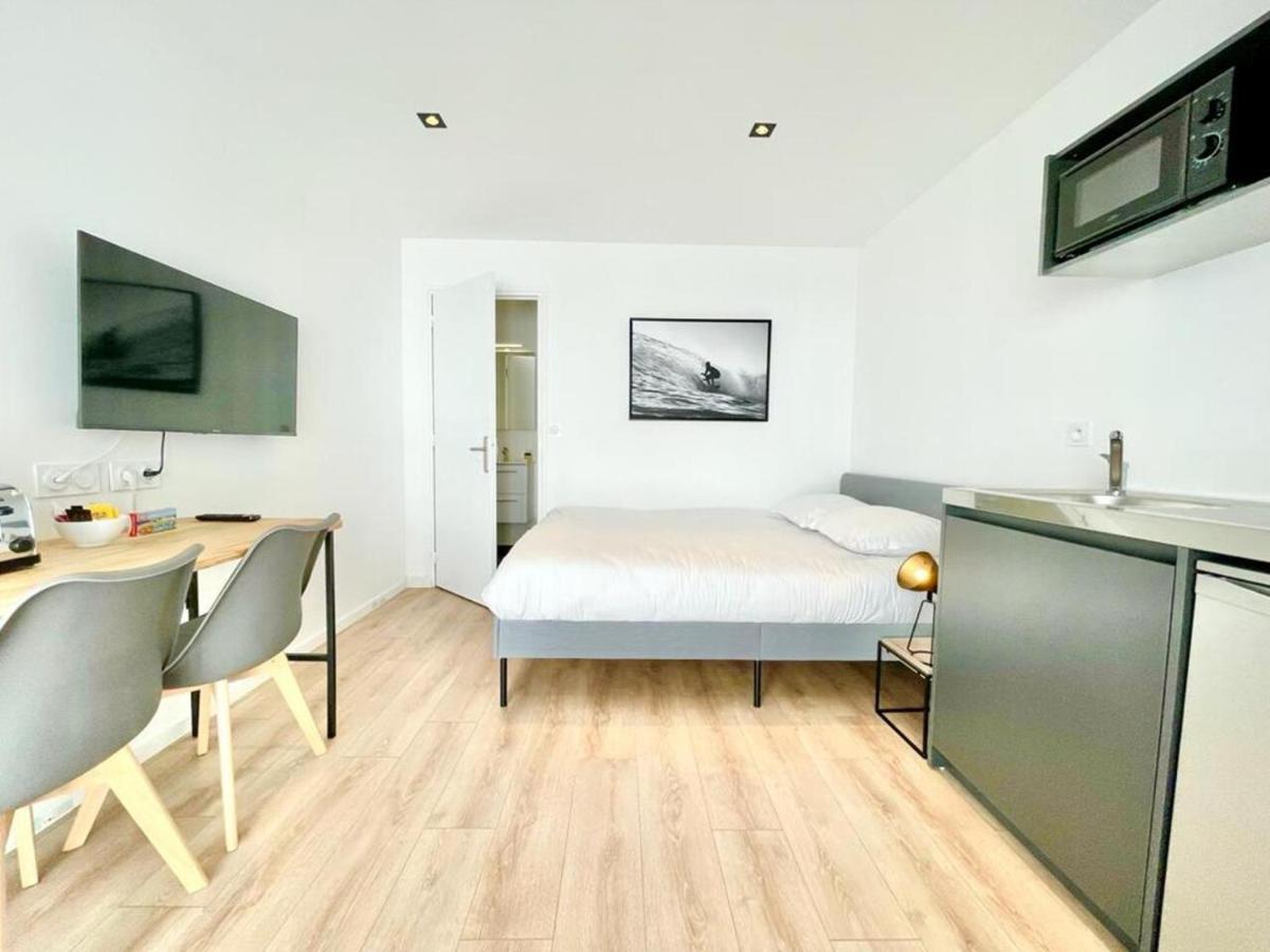 Residence Duguay - Centre Ville - Porte B - Appartements Tout Confort - Neuf - Nouveau Lorient Ngoại thất bức ảnh