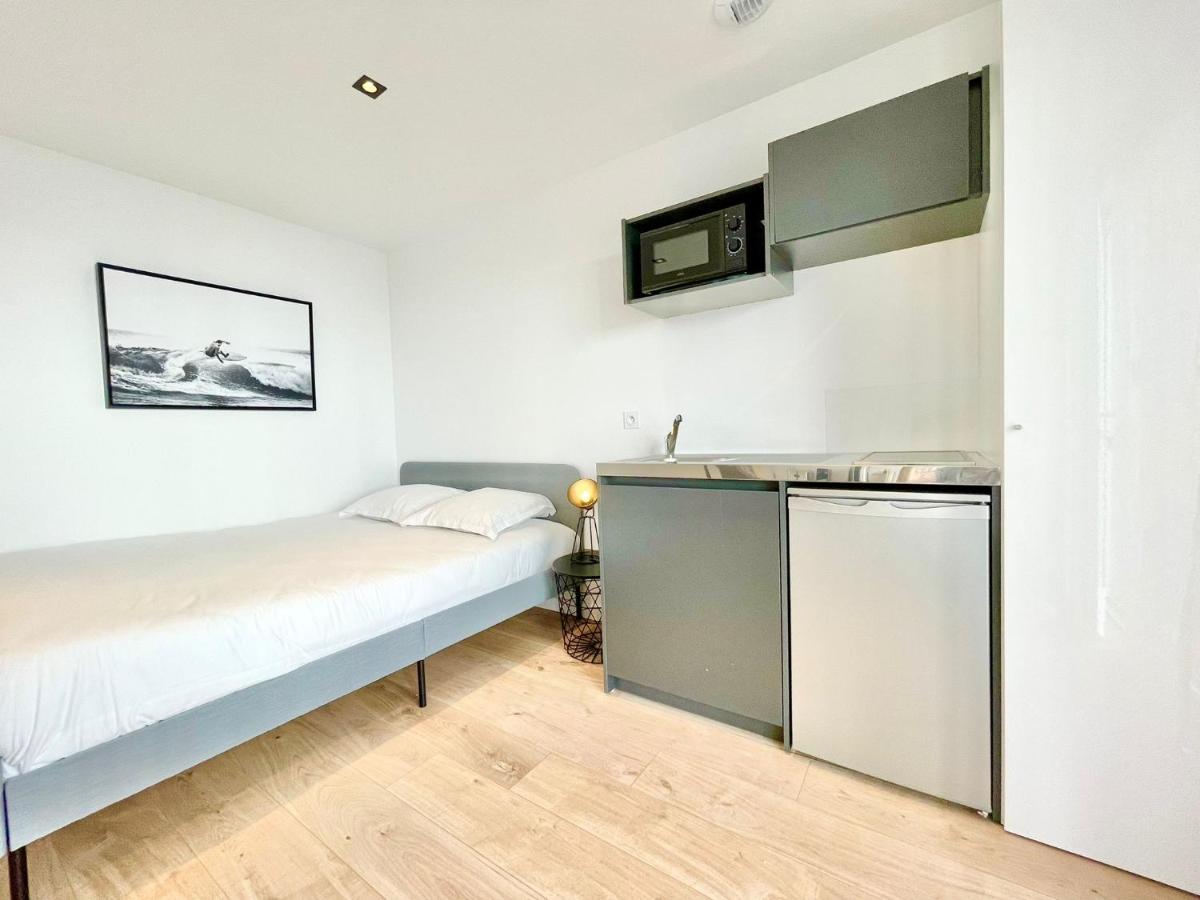 Residence Duguay - Centre Ville - Porte B - Appartements Tout Confort - Neuf - Nouveau Lorient Ngoại thất bức ảnh