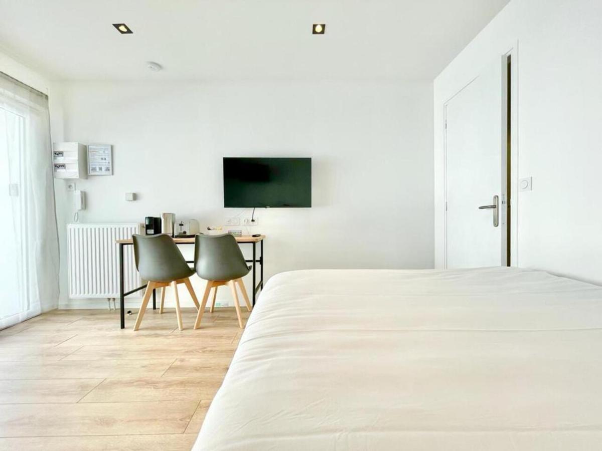 Residence Duguay - Centre Ville - Porte B - Appartements Tout Confort - Neuf - Nouveau Lorient Ngoại thất bức ảnh